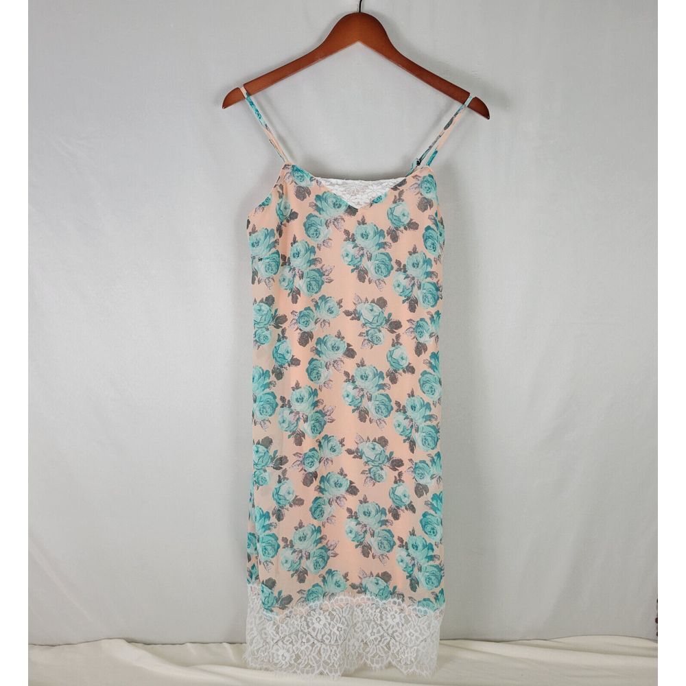 Xhilaration Shirt Womens Medium Multicolor Spaghetti Strap Top Floral Lace Trim